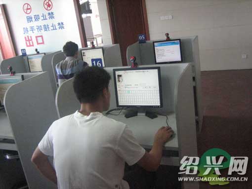 以前驾考理论知识经常有考生作弊