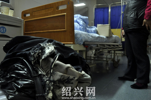 晚绍兴县龙洋纺织印染厂油管爆炸 55岁工人被