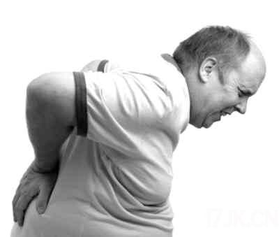 肾虚性腰痛影响男性健康,选择腰医绅治疗腰部