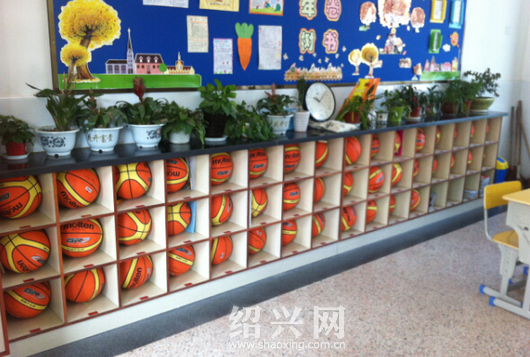 自编篮球校本教材、自创篮球韵律操[绍兴网-新