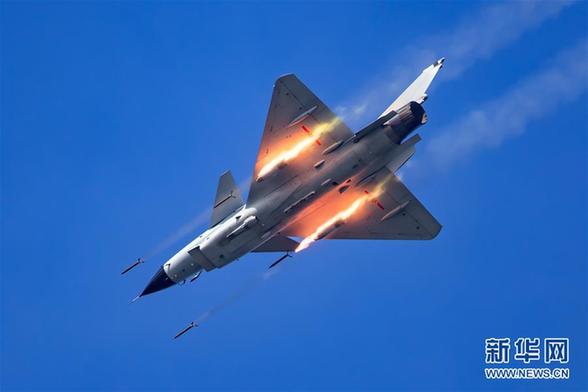 (图文互动)(2)空军轰—6K等五型战机和空降兵将赴俄参加国际军事比赛